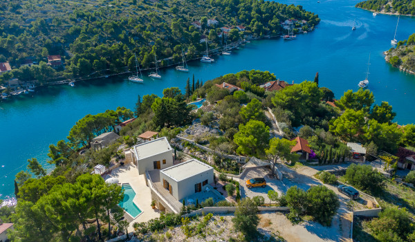 Luksuzna Seafront Villa Sea Angel Brac