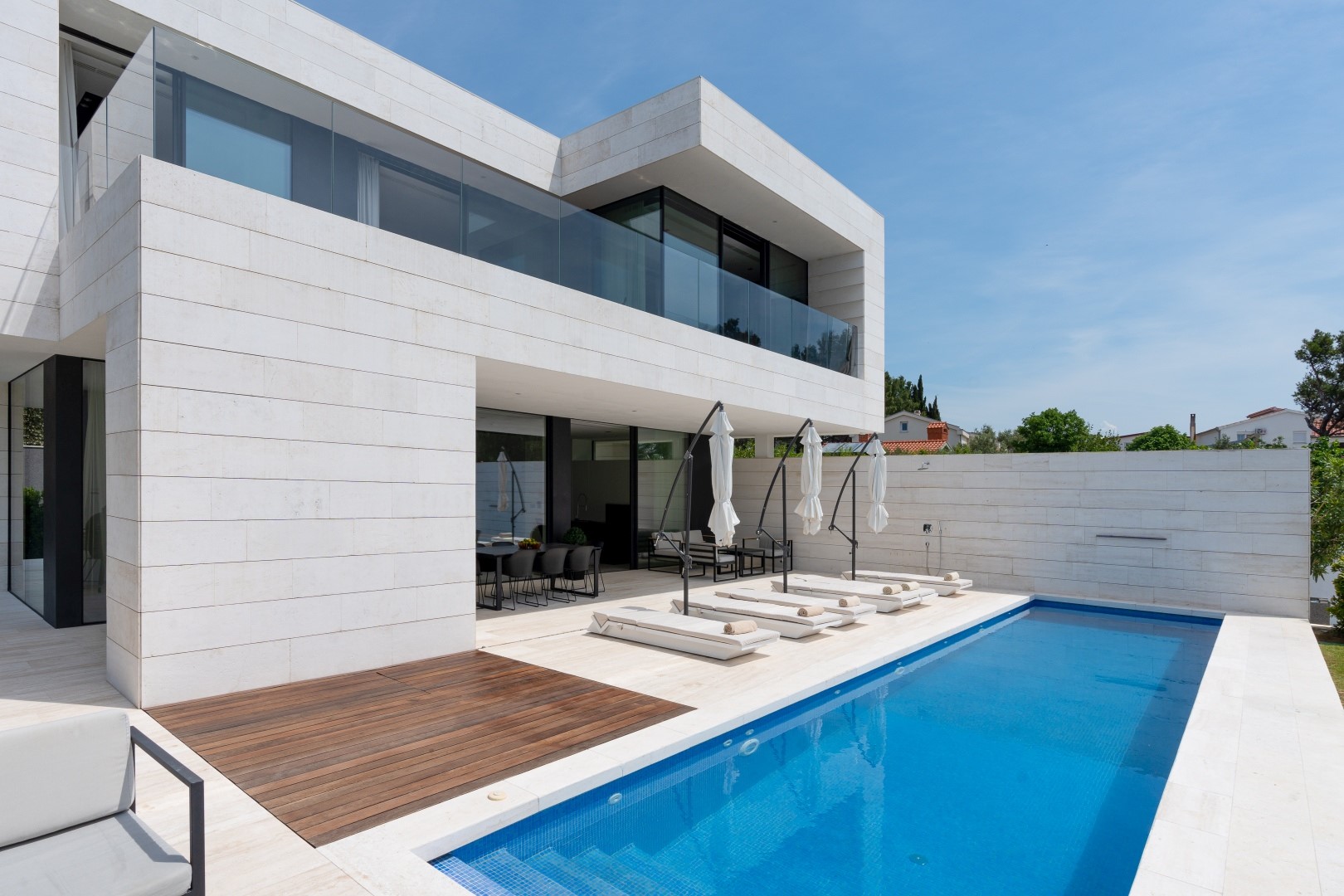 Luxury villa Calmissima 2 with heated pool and jacuzzi in Zadar