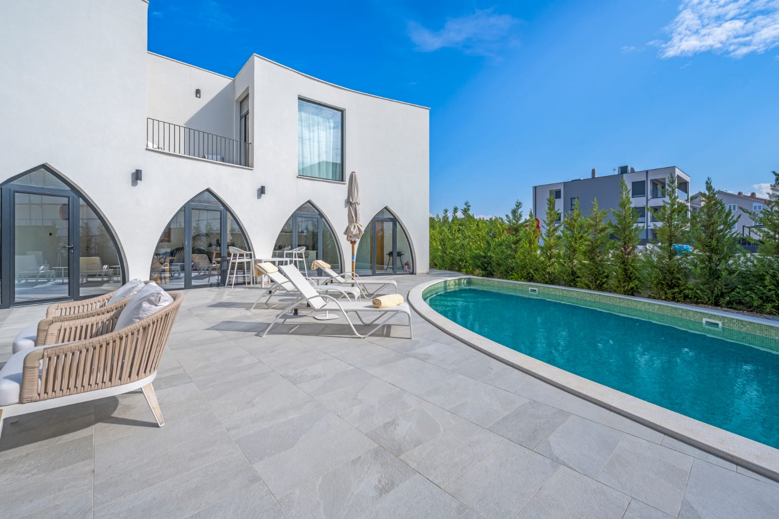 VODICE LUXURY VILLA mit privatem Pool, Sauna, Concierge-Service, WIFI, Klimaanlage und Parkplatz