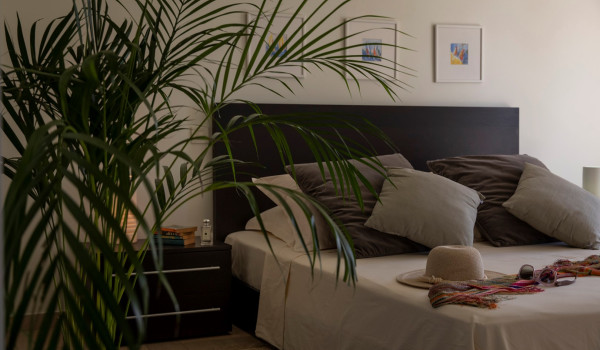 Queen size bed in the bedroom of the luxury holiday villa in Dubrovnik with private pool and jacuzzi