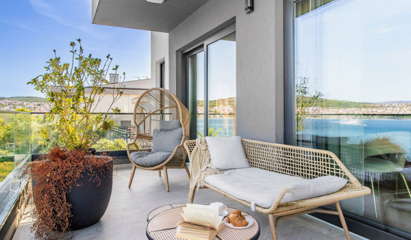 Luxury Beachfront pet friendly villa for 16 pax in Trogir - outdoor seating area