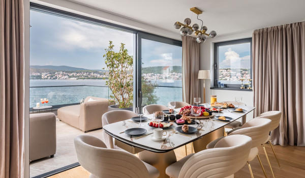 Luxury Trogir Beachfront Villa with concierge service - 3rd floor living and dining area