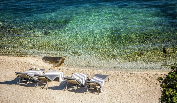 Luxury Trogir Beachfront Villa with concierge service for 16 pax with 2 heated pools and jacuzzi