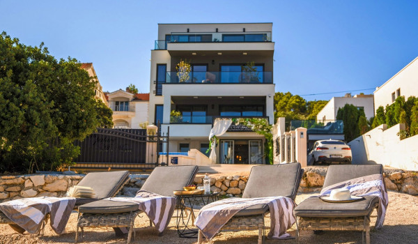 Luxury Trogir Beachfront Villa with concierge service for 16 pax with 2 heated pools and jacuzzi