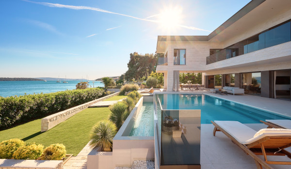 Luxury Beachfront Villa Malia Trogir with Pool & Jacuzzi
