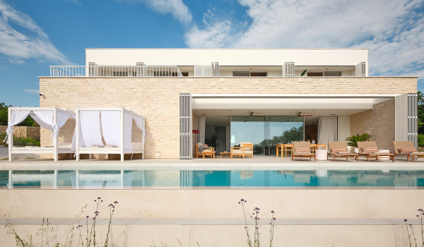 Luxusvilla Isolana Pag mit Pool