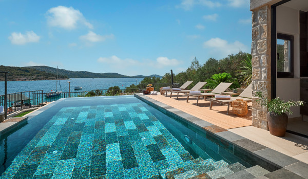 Luxury Seafront Villa Kaprije Šibenik with Private Pool